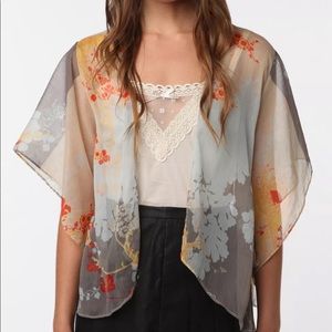 Kimchi Blue Chiffon Kimono Jacket size small
